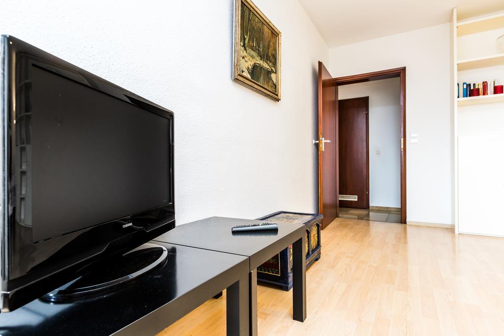 Apartment Koeln Neubrueck Exterior photo